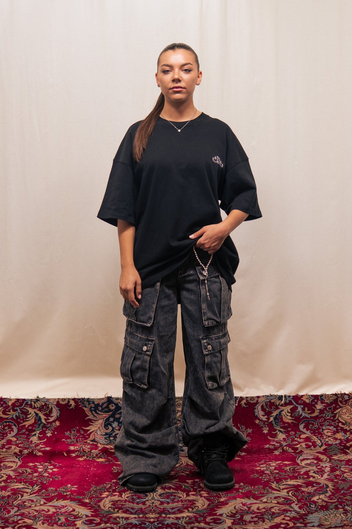 T-SHIRT NERA    قمر  (QAMAR)